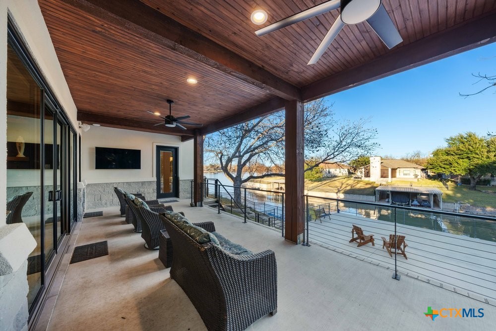 300 Bridgepoint Drive