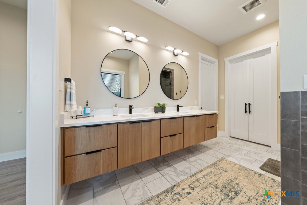 300 Bridgepoint Drive