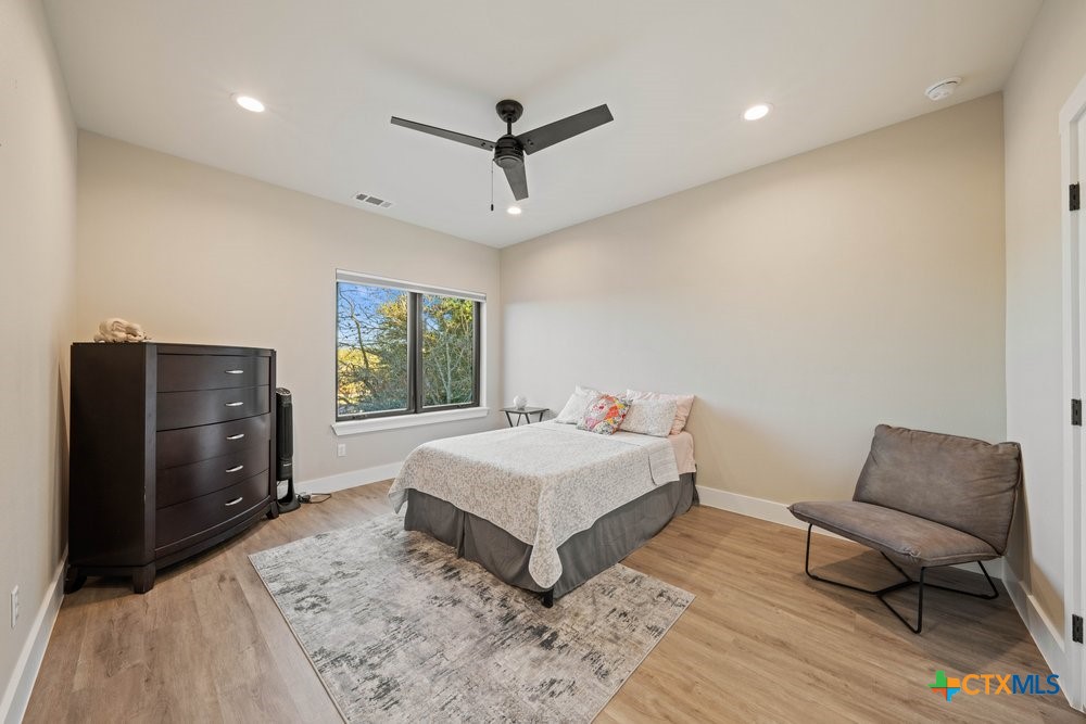 300 Bridgepoint Drive