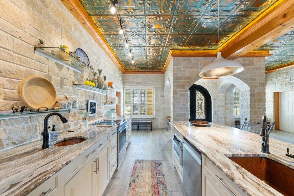 1694 County Road 102