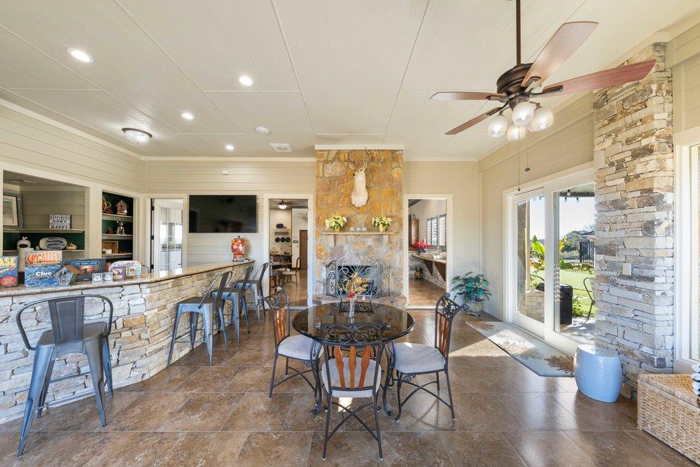 1694 County Road 102