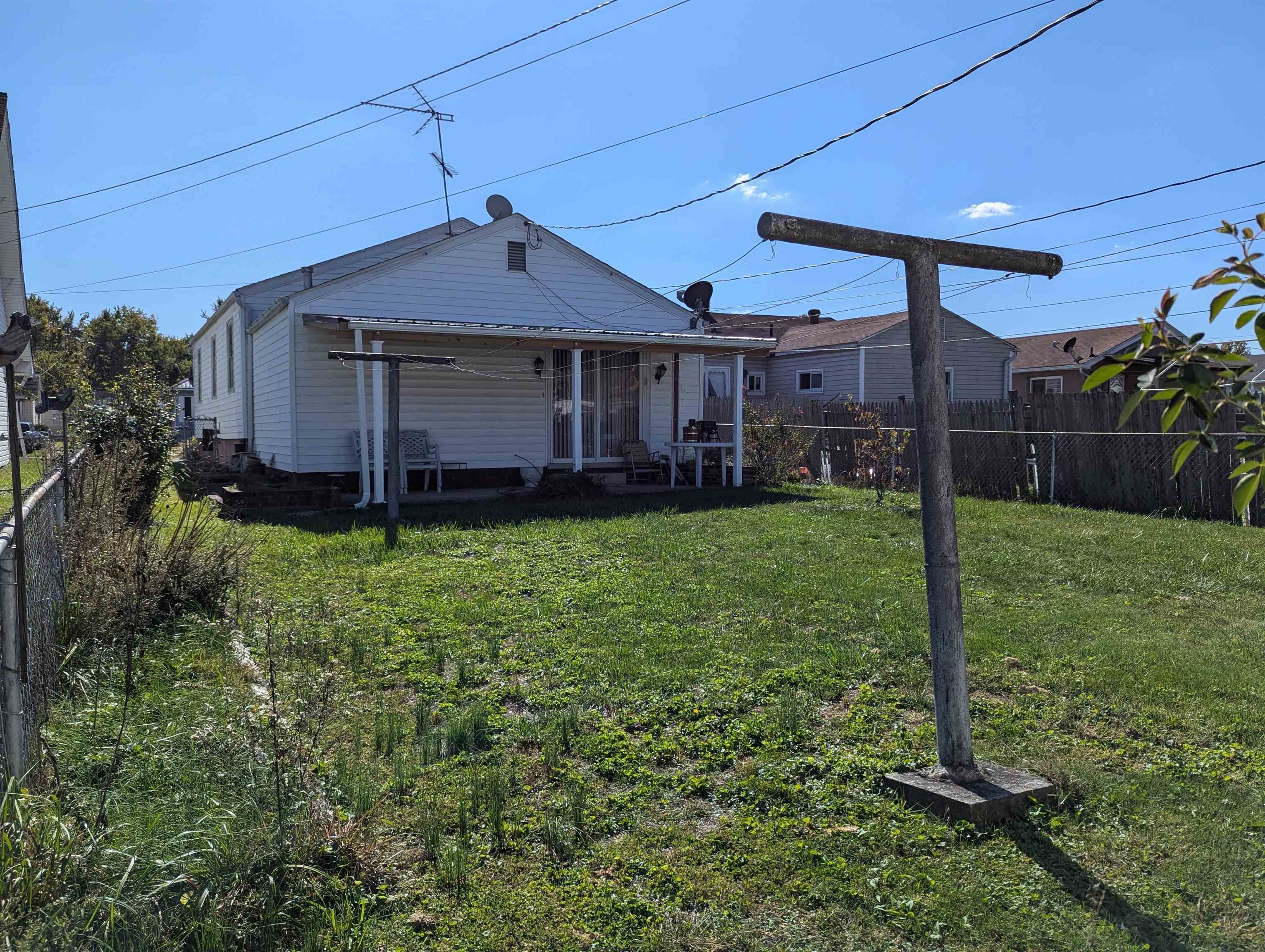 3522 CRANE Avenue