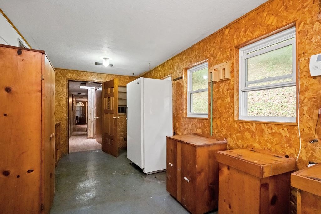 355 Fudges Creek Road