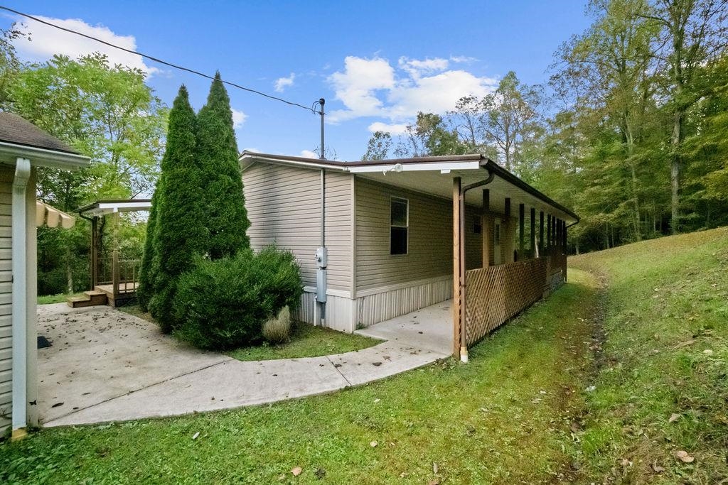 355 Fudges Creek Road