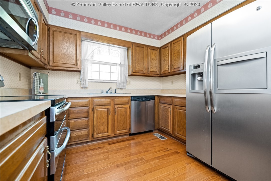 1005 MOSS CREEK Road