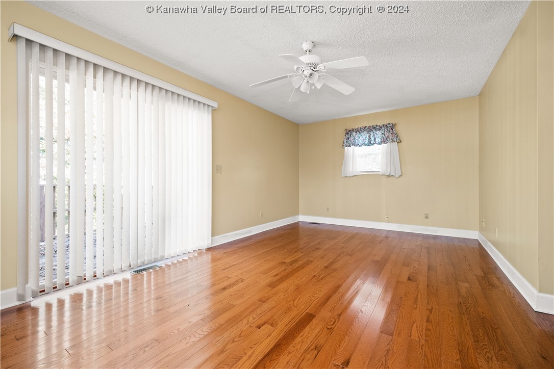 1005 MOSS CREEK Road