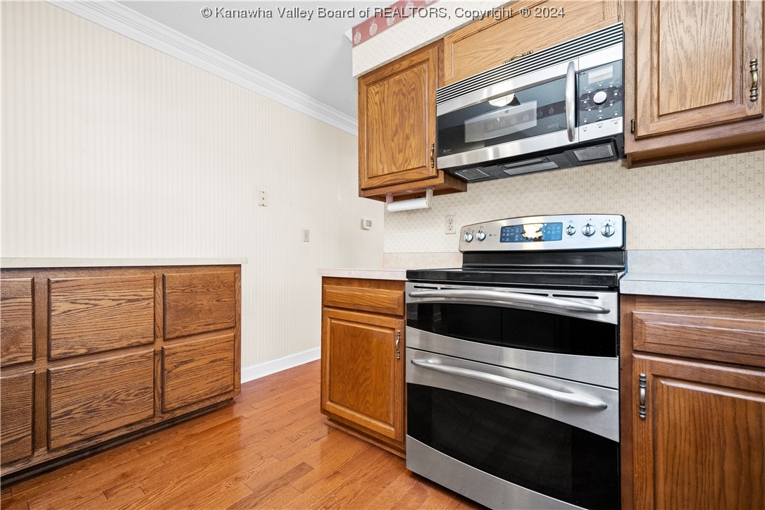 1005 MOSS CREEK Road