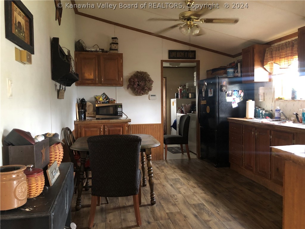 509 2ND Street
