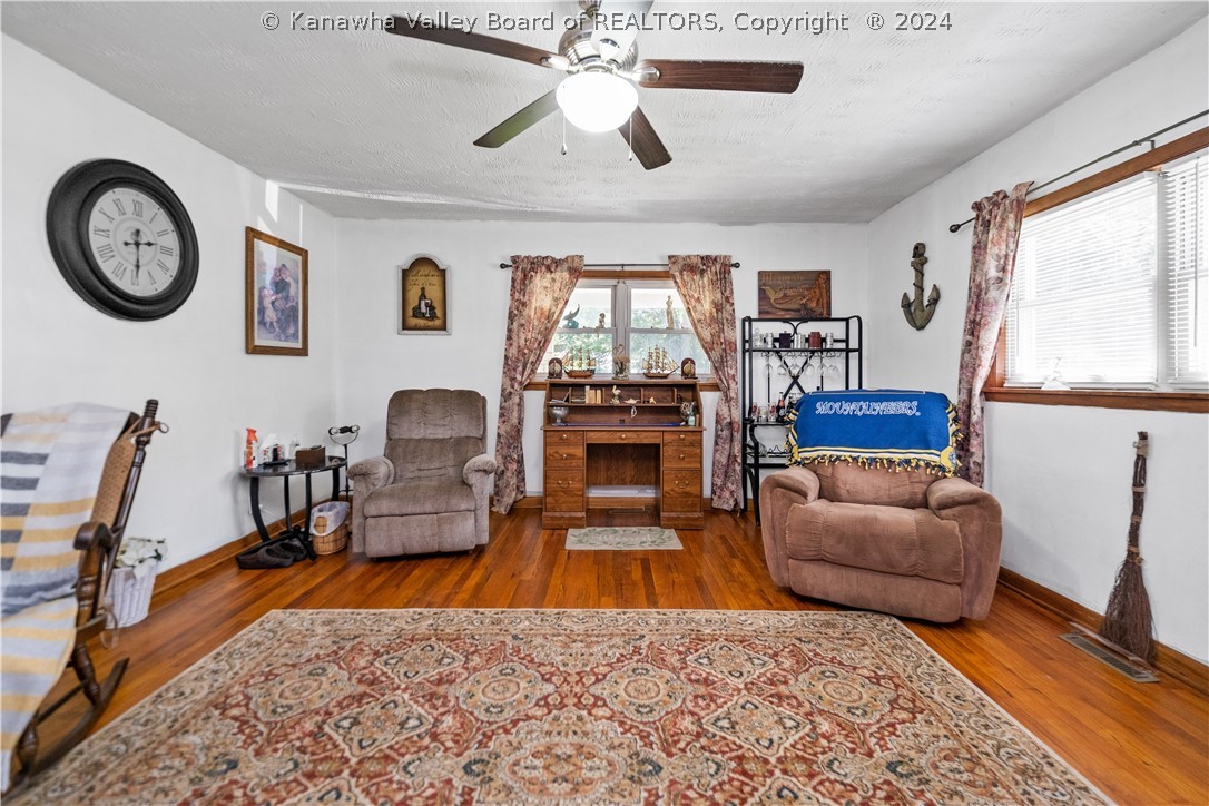 5012 KILGORE Lane
