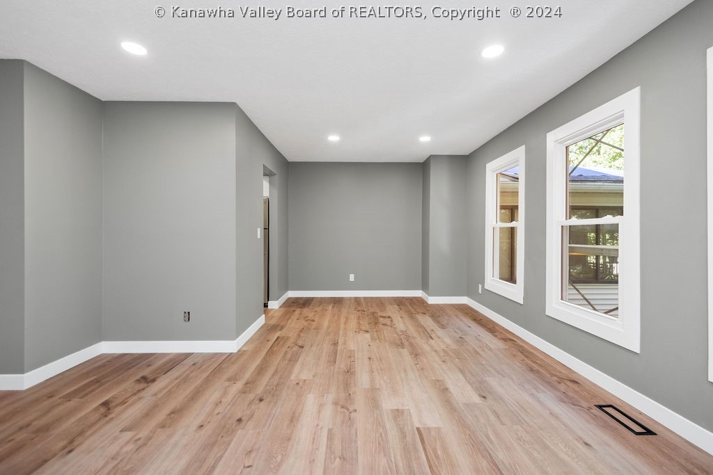 5116 BEECHTREE Circle