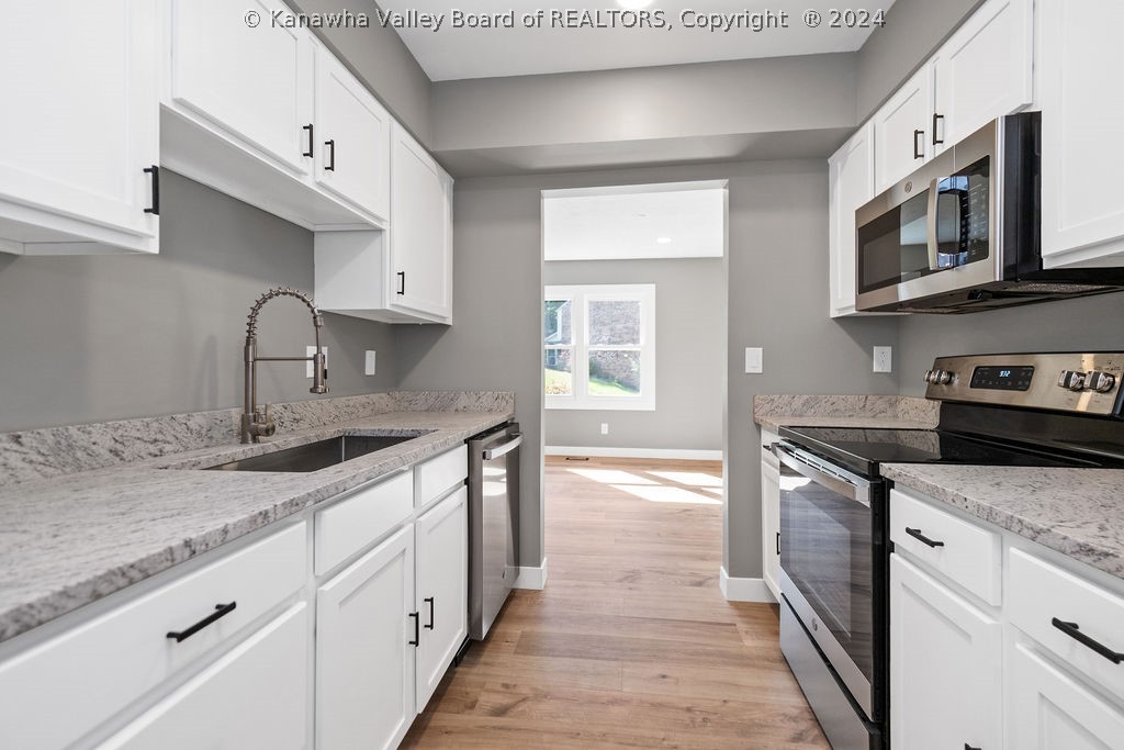 5116 BEECHTREE Circle