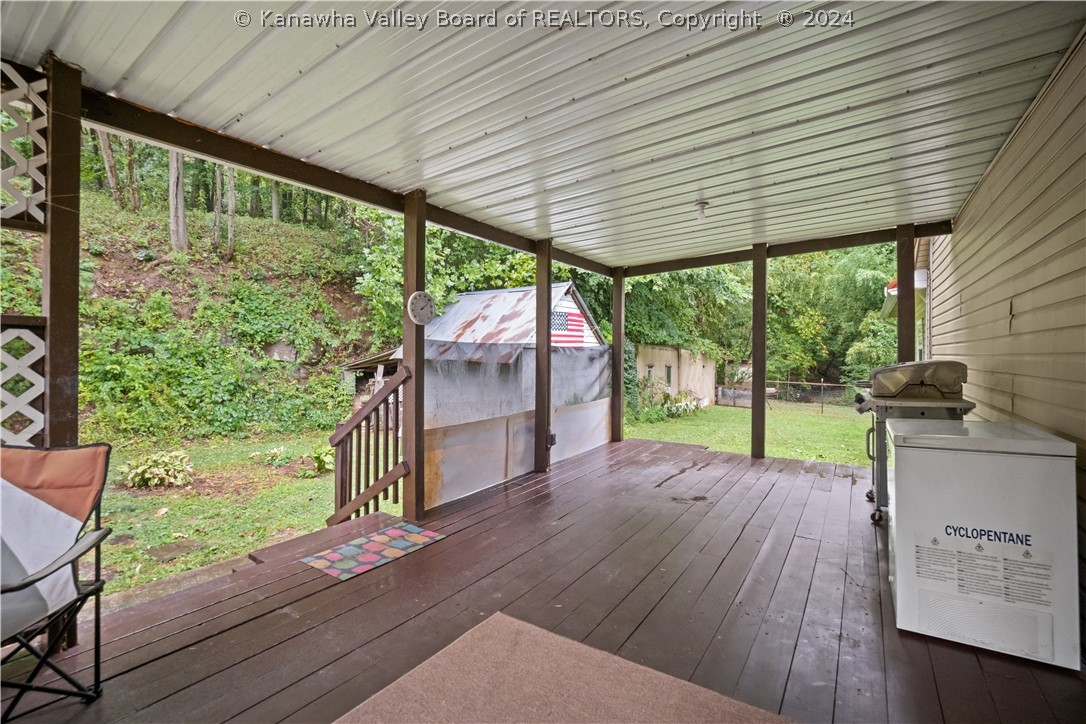 2302 SCARY CREEK Road