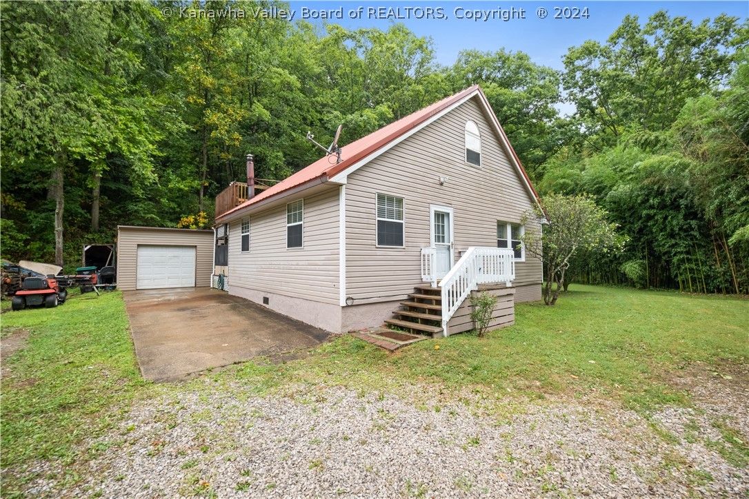 2302 SCARY CREEK Road