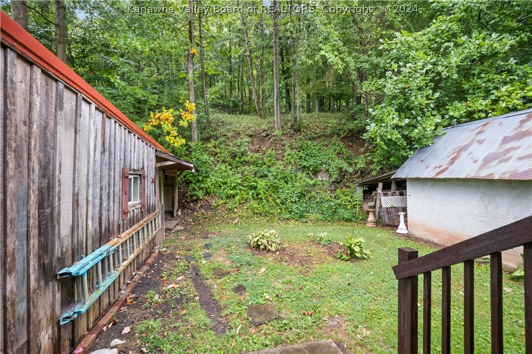 2302 SCARY CREEK Road