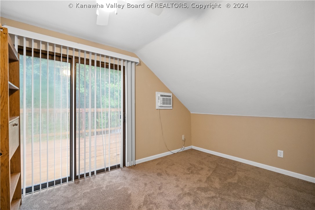 2302 SCARY CREEK Road