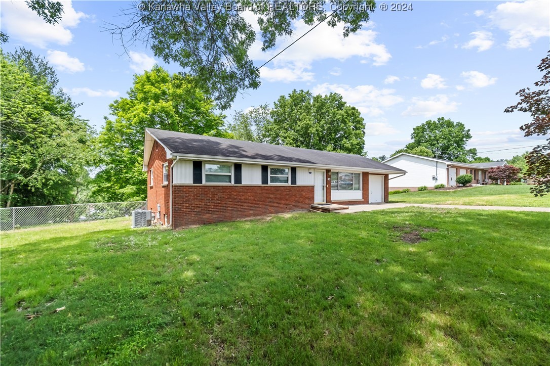 114 OAKWOOD Estates