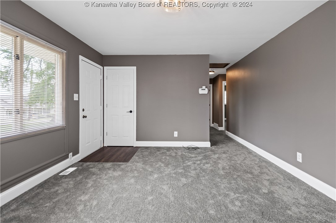 114 OAKWOOD Estates