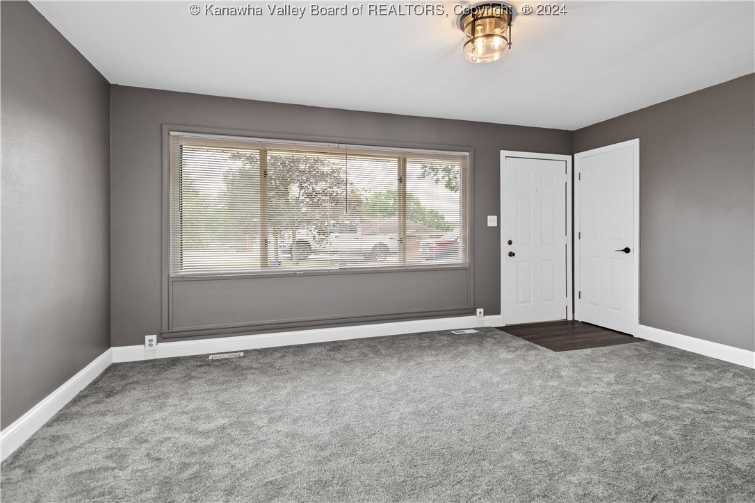 114 OAKWOOD Estates