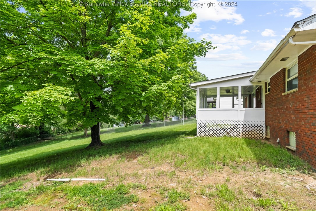 114 OAKWOOD Estates