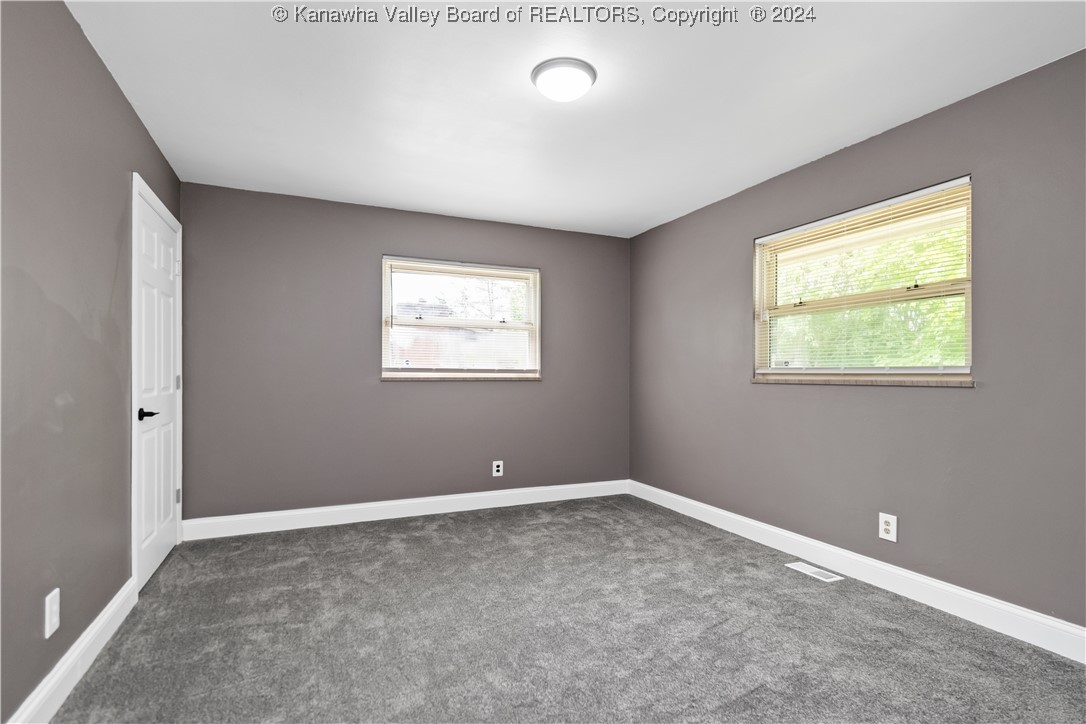 114 OAKWOOD Estates