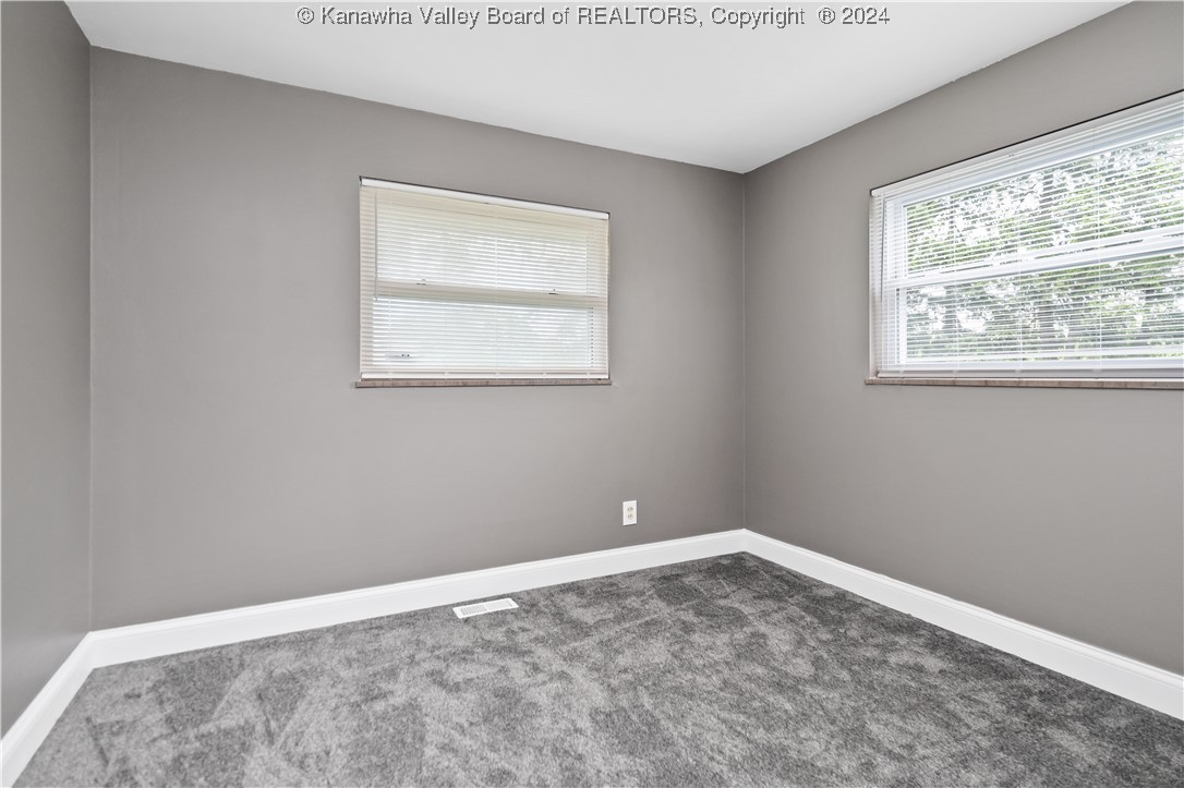 114 OAKWOOD Estates
