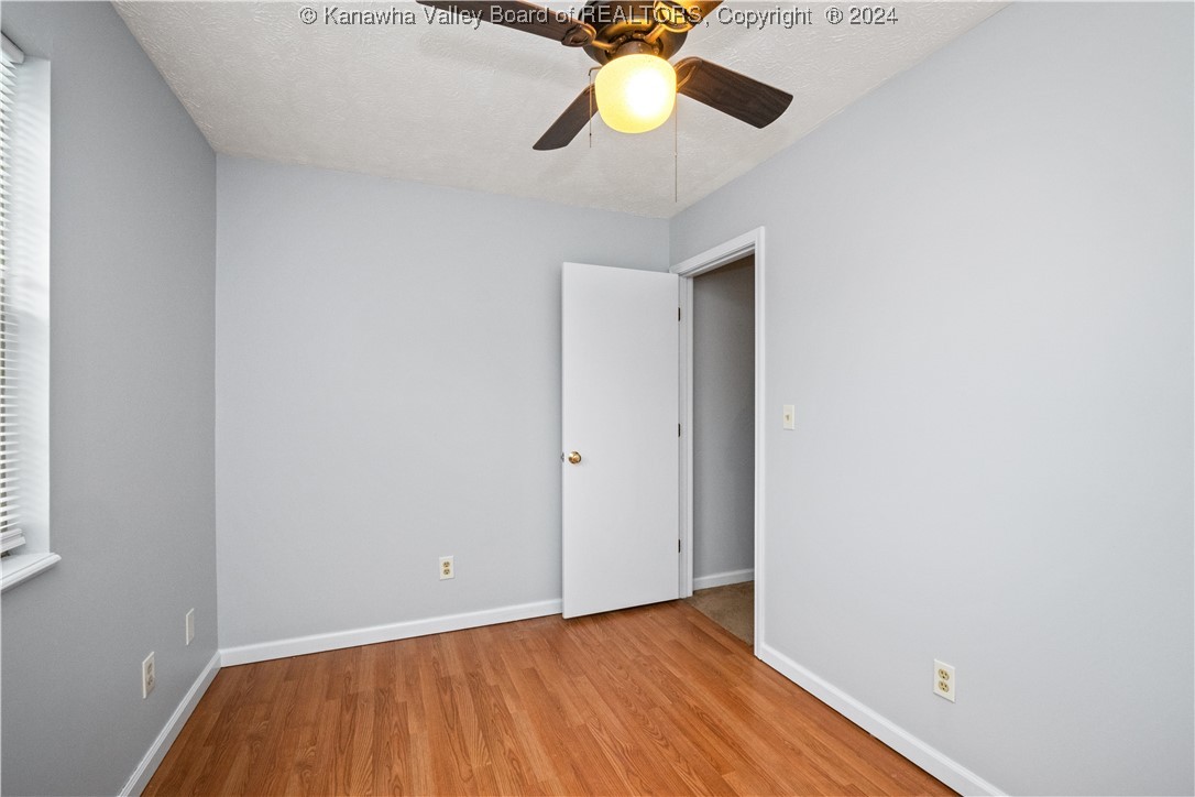 184 BERRY HILLS
