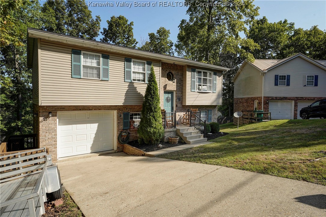 105 White Oak Lane