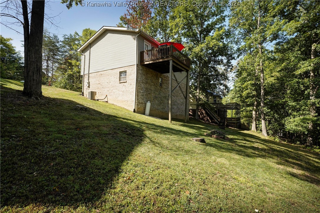 105 White Oak Lane