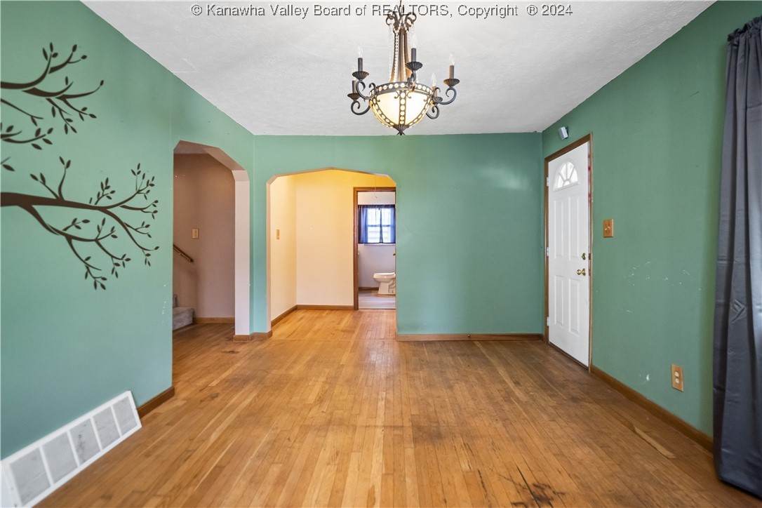 1908 KANAWHA Terrace