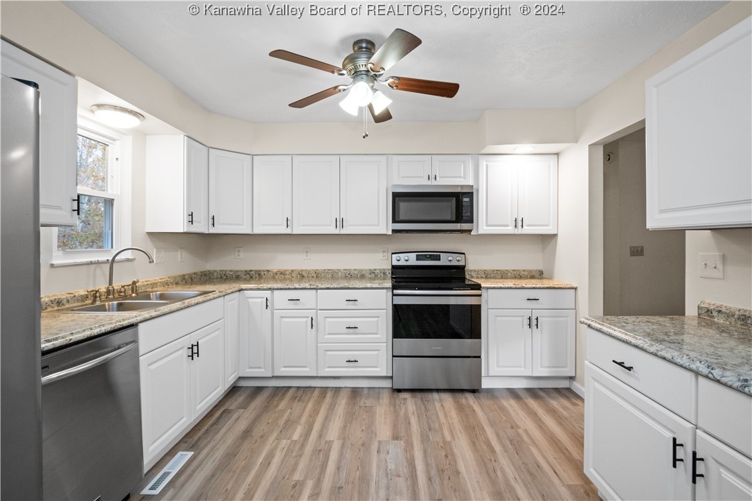 250 PINE Circle