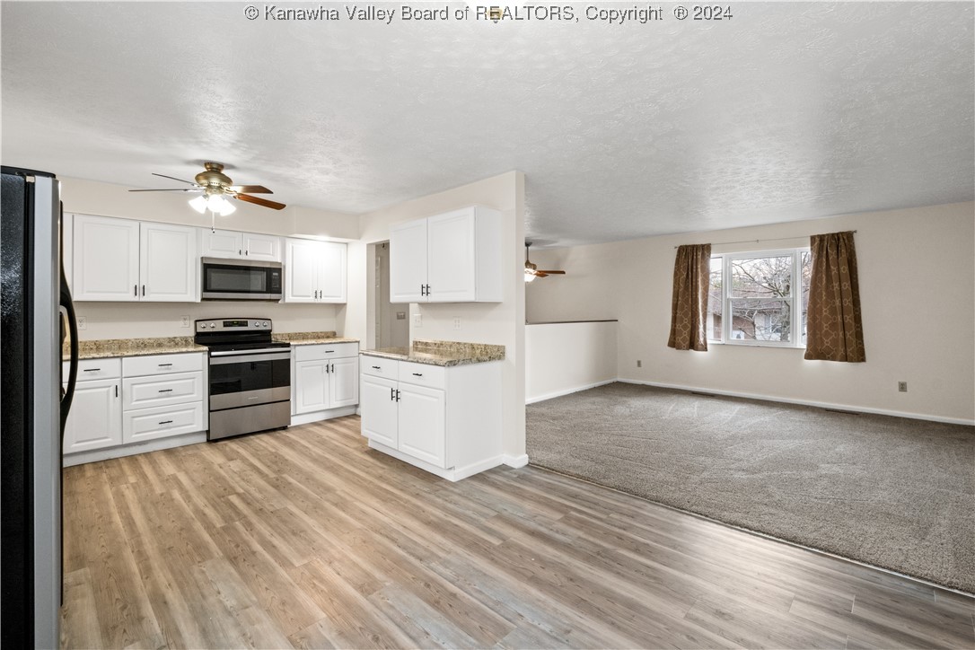 250 PINE Circle
