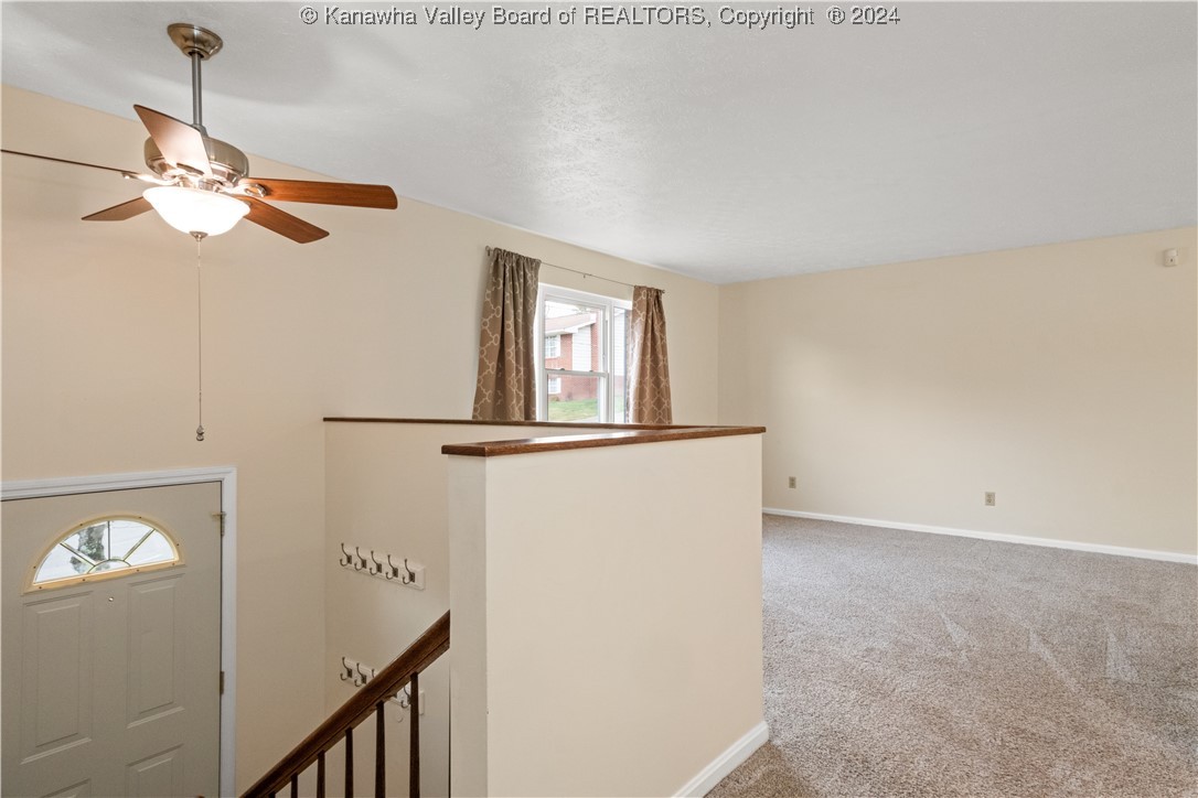 250 PINE Circle