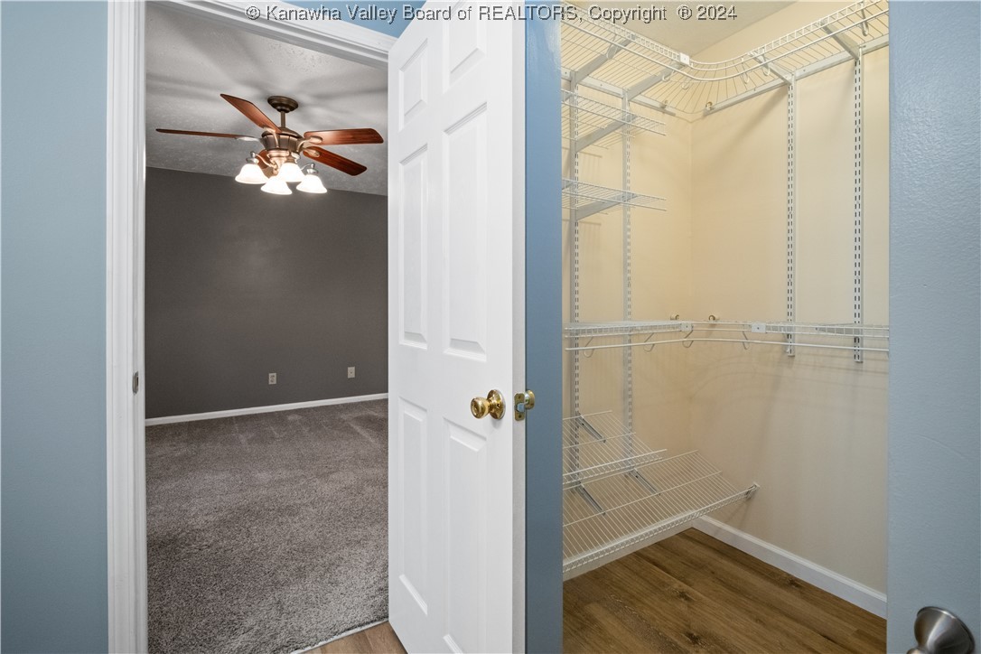 250 PINE Circle