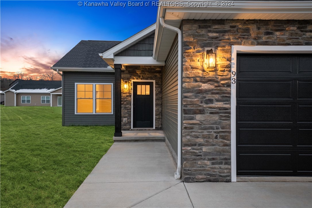 93 Lenore Circle