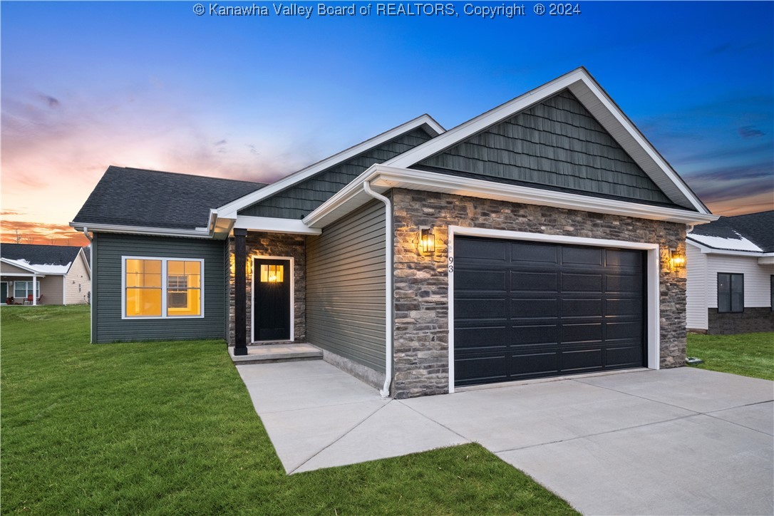 93 Lenore Circle