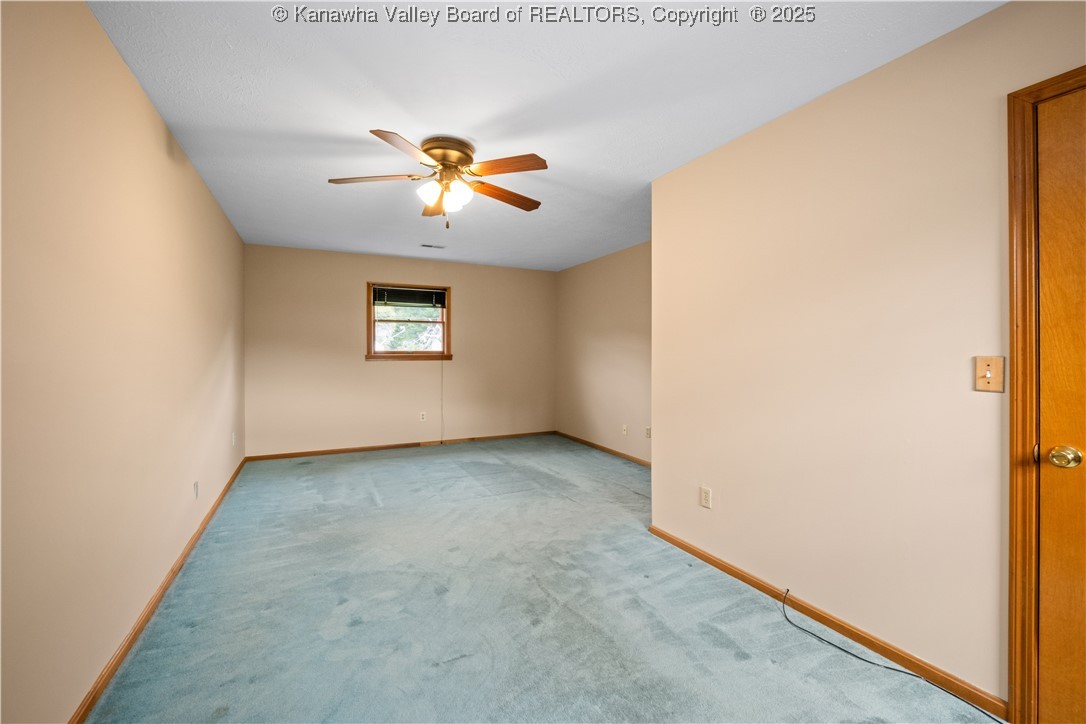 132 ROCKWOOD Drive