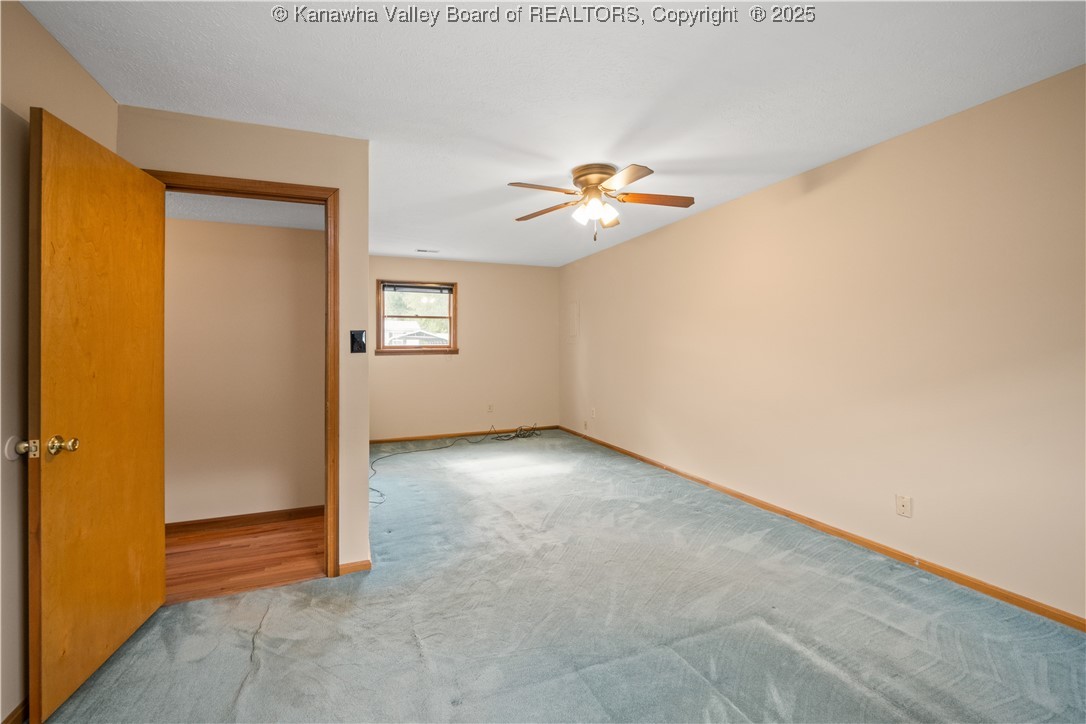 132 ROCKWOOD Drive