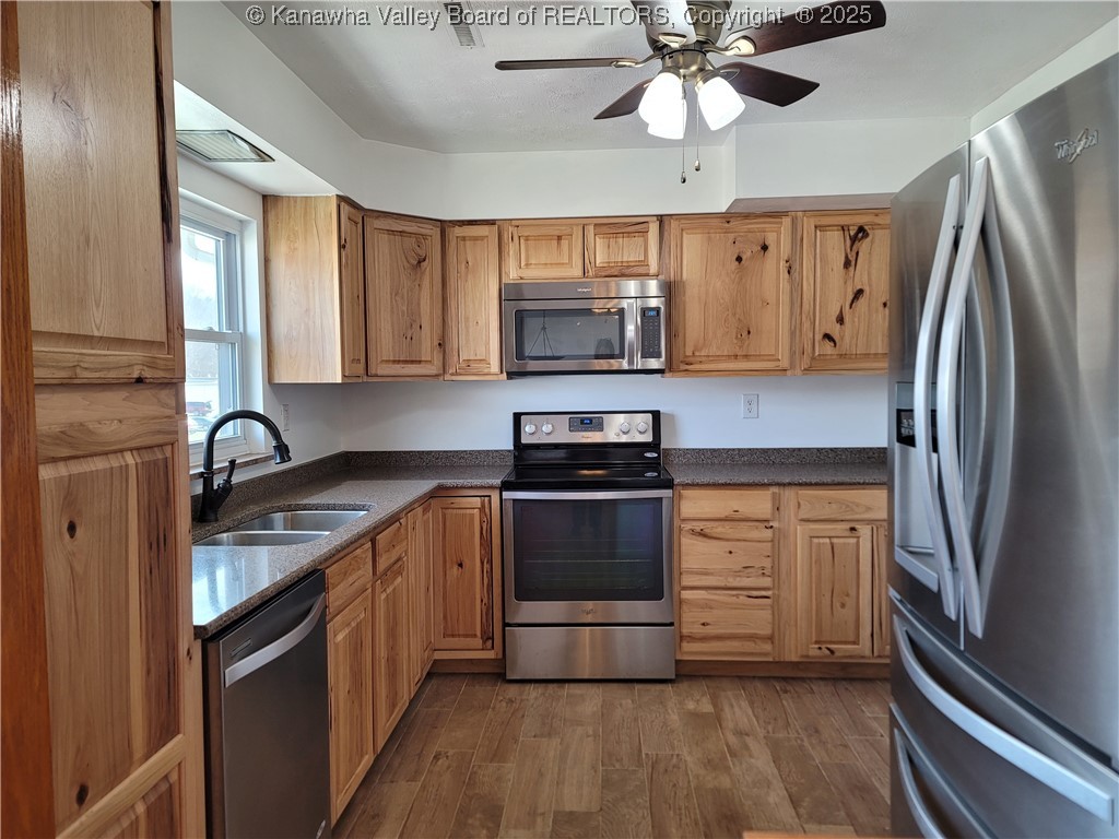 5039 ELK RIVER Road S