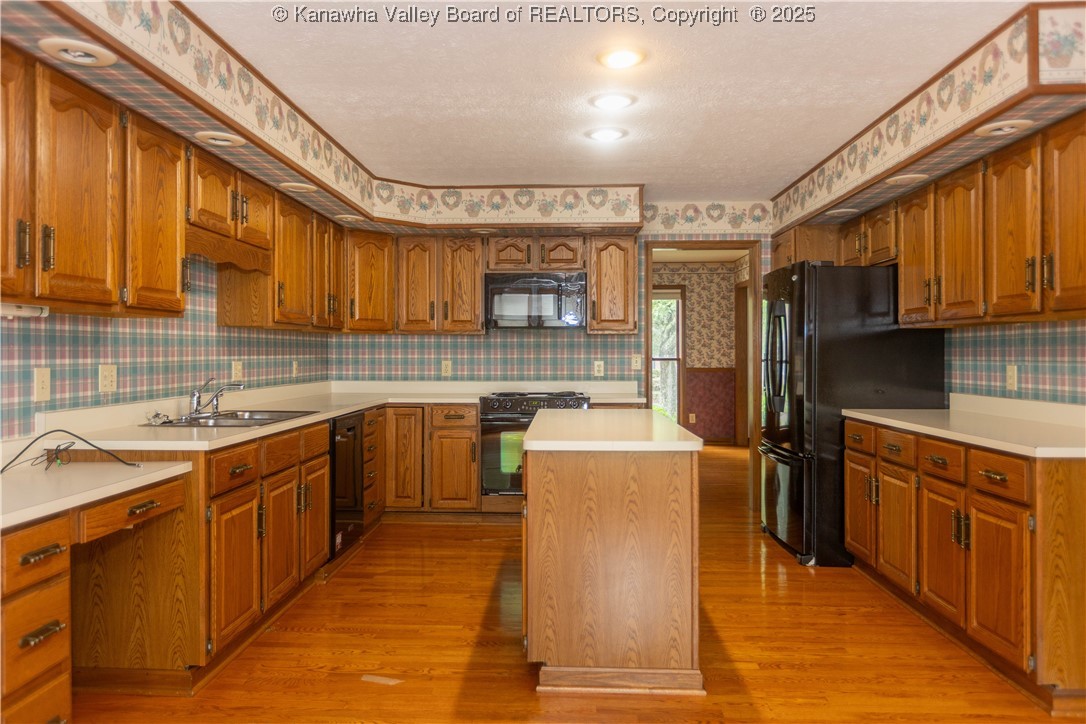 112 Willowood Circle