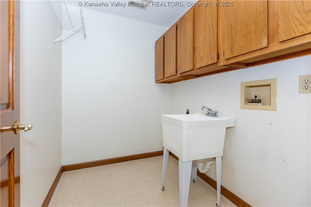 112 Willowood Circle