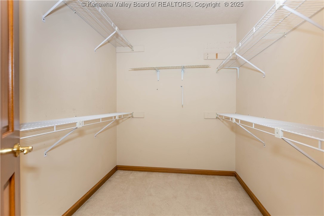 112 Willowood Circle