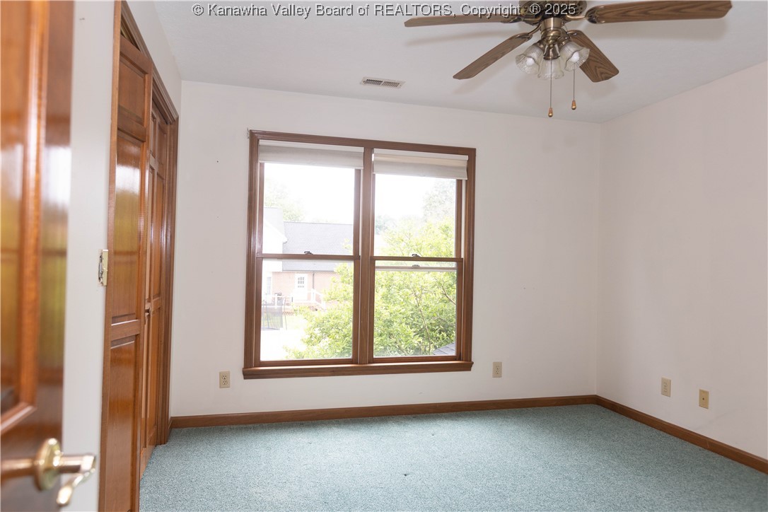 112 Willowood Circle