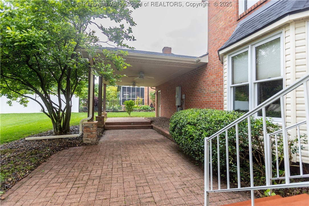 112 Willowood Circle