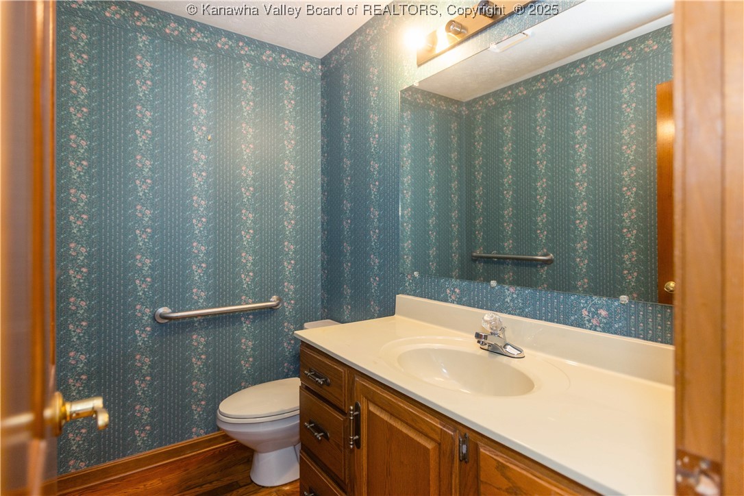 112 Willowood Circle