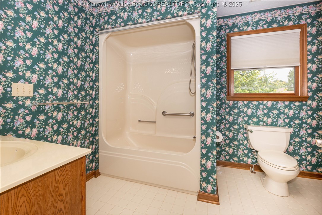 112 Willowood Circle