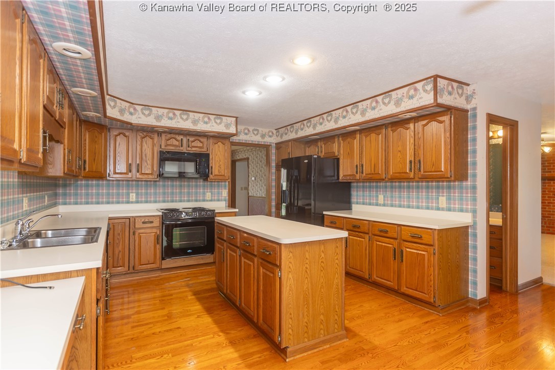 112 Willowood Circle