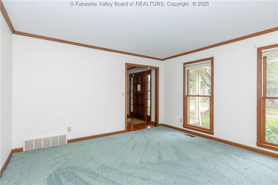 112 Willowood Circle