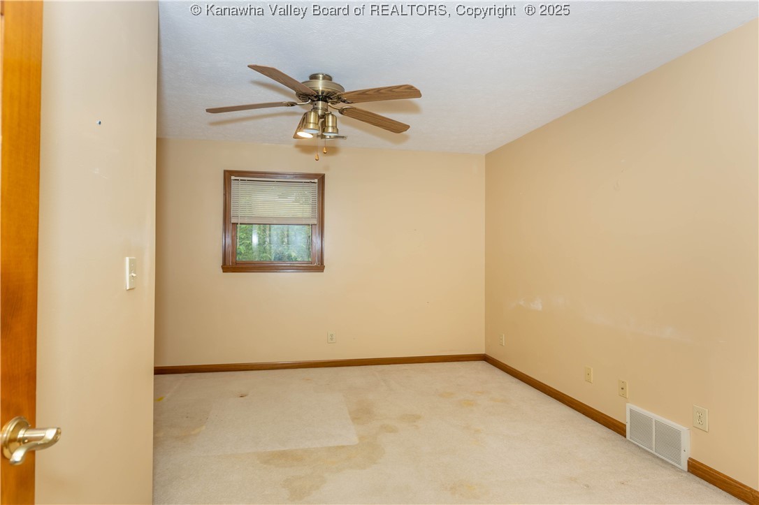 112 Willowood Circle