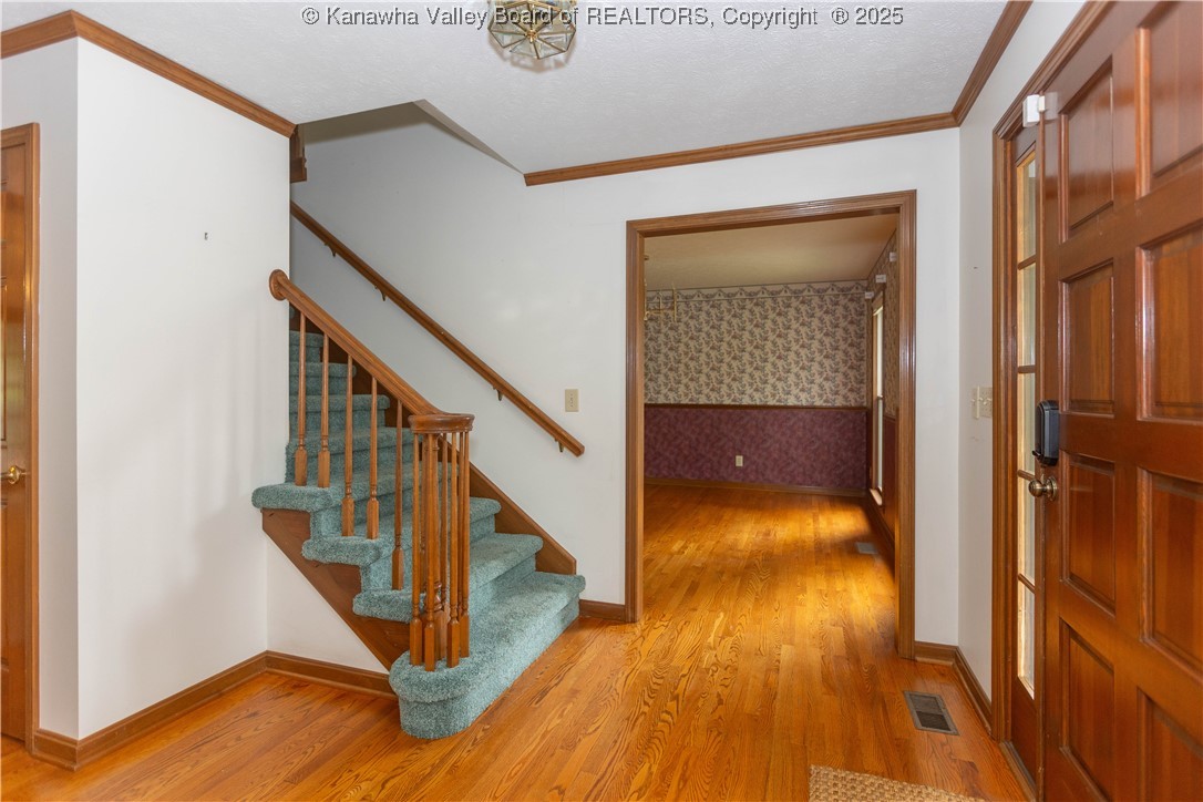 112 Willowood Circle