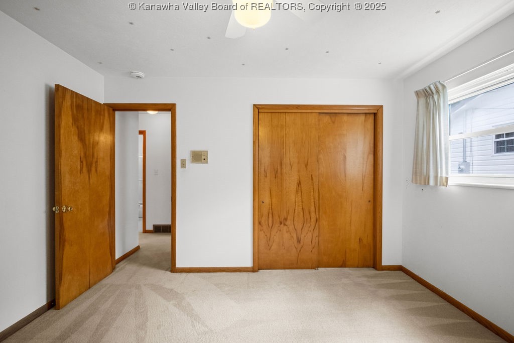 860 Whispering Way